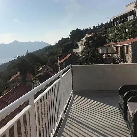 Captain Branko * Orebić